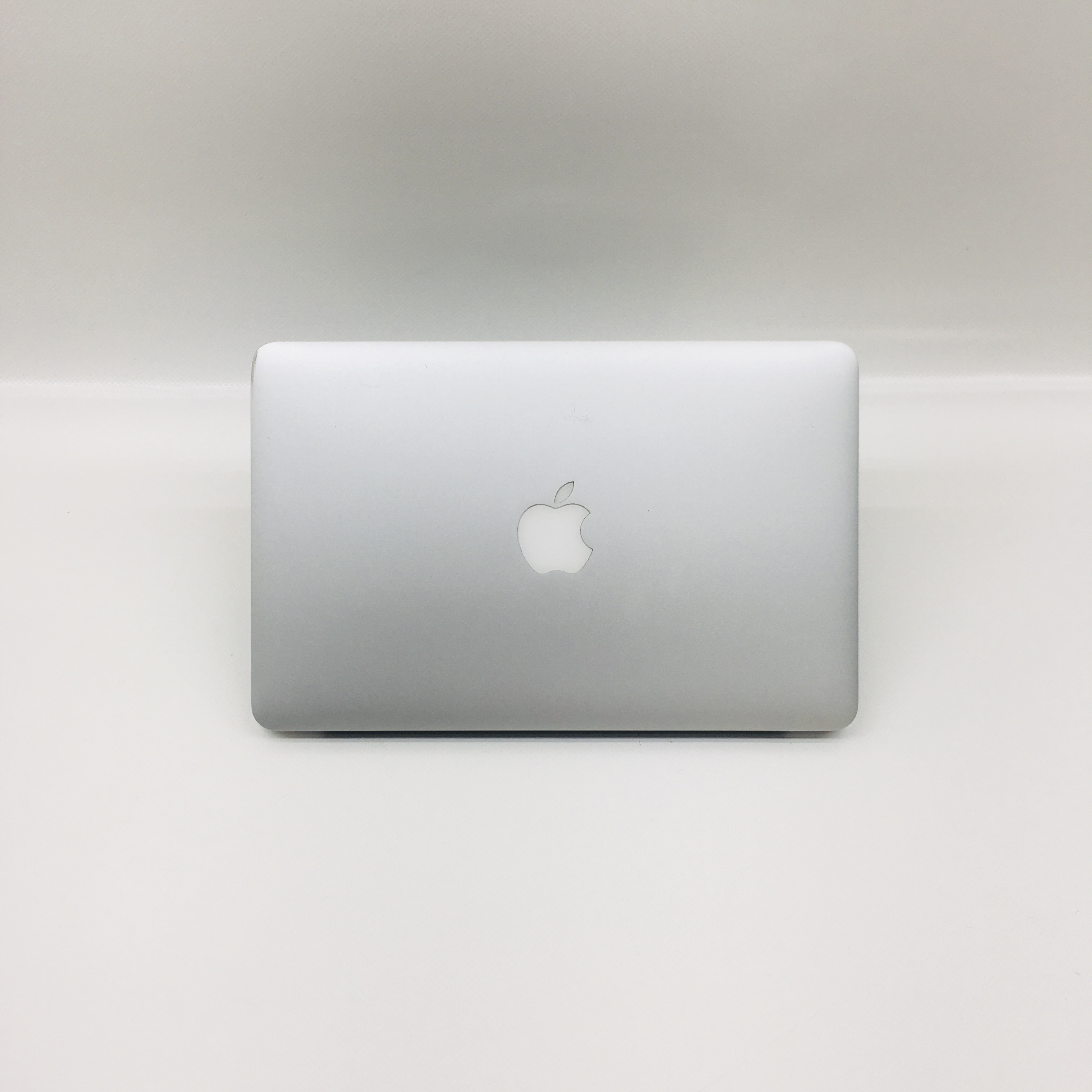 MacBook Air 11" Early 2015 (Intel Core i5 1.6 GHz 4 GB RAM 128 GB SSD), Intel Core i5 1.6 GHz, 4 GB RAM, 128 GB SSD, image 5